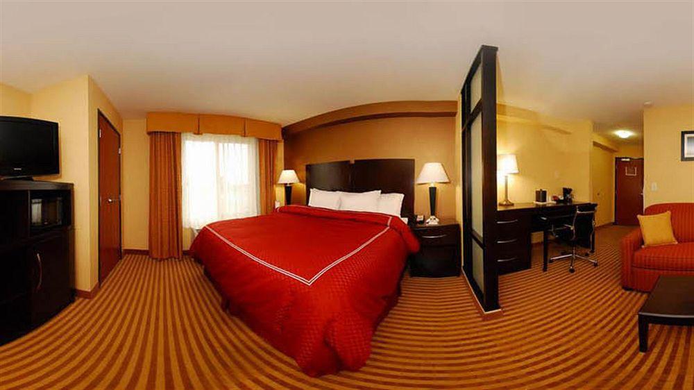 คอมฟอร์ต สวีท เวนัตชี เกทเวย์ Hotel ภายนอก รูปภาพ